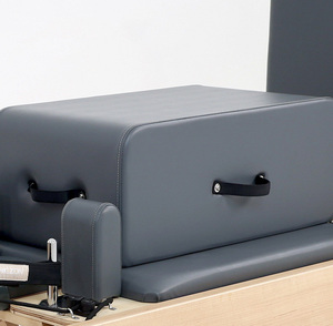 Tour de Pilates Reformer Professionnel OBG Durable en Bois d'Érable pour Entraînement en Studio, Demi-Trapeces, Poids Max. Utilisateur 200kg - Product Image 4