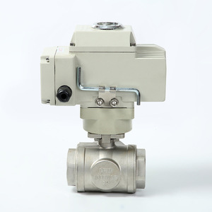 Vanne à bille électrique filetée à trois voies 2 pouces en acier inoxydable 304 type T pour le contrôle industriel des liquides - Product Image 1