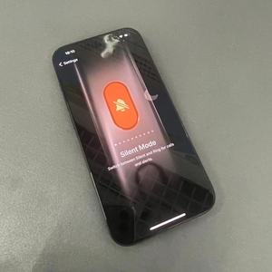 แบตเตอรี่แท้ มือสอง สภาพดีเยี่ยม 100% iPhone 15Pro กล้อง <span class=keywords><strong>3</strong></span> ตัว ขายส่งจำนวนมาก ราคาถูก iPhone15Pro 5G มือสอง - Product Image 5