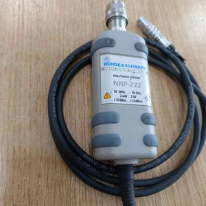 Sensor de potencia de diodo de tres canales Rohde & Schwarz NRP-Z22 usado xgeqpt - Product Image 3