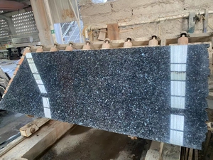 Granito Azul Labrador de Piedra Natural de Noruega de Alta Calidad, Pulido Negro, Losa Grande, Diseño Tradicional para Decoración del Hogar y Cocina - Product Image 3