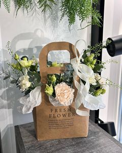 Hộp quà tặng cho ngày Valentine và ngày của mẹ gói Hoa Sáng Tạo - Product Image 2