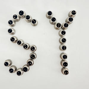 Enchufe de aviación de acero inoxidable personalizado con aislamiento de goma de nailon de PVC PTFE para electrónica - Product Image 1