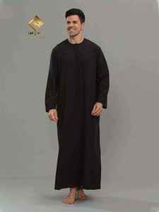 Men's Arabian Burqa Elegant Omani Style Soft 100% Polyester Quick Dry Lightweight Long Sleeve Fashionable Black for eid - Product Image 4