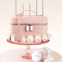 Sac fourre-tout portable léger en cuir vegan doux, design rétro classique, couleur foncée tendance, double fermeture éclair métallique