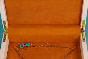 Collar Grande Transparente Personalizado de Lujo, Collar Grande Dorado, Joyero, Joyero para Collar Cubano - Product Image 4