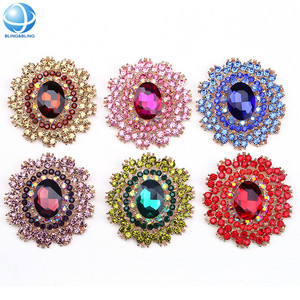 Spille a fiore di strass scintillanti multicolore all'ingrosso spille in lega di cristallo spilla rotonda per abito corpetto - Product Image 6
