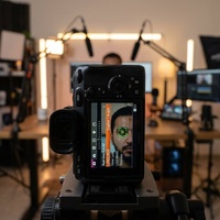 Système de production vidéo professionnel Sony FX30 d'occasion original avec cage, batterie factice, carte SD, 4K 120p 10 bits - Vente en gros