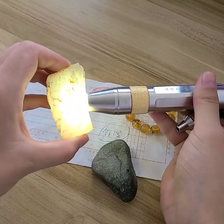 Lampes solaires extérieures, lumières de sécurité solaires sans Fil à
