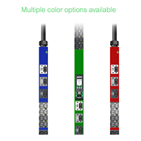 PDU rackable APC NetShelter Advanced Switched triphasé 22,1 kW 400 V 32 A ou 17,3 kW 415 V 30 A 48 prises IEC309
