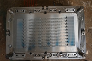 Plastik Enjeksiyon Güvenlik Mührü Kalıp Kalıp Makinesi Üreticisi Fabrika Tedarikçisi - Product Image 3