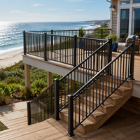 Rampe d'escalier et balustrade extérieures modernes en aluminium personnalisables, montées sur terrasse pour villas