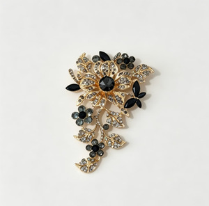 Luxury Customized Gold Plated Alloy Flower Pendant Brooch Pins for <b>Women</b> Dual-Purpose <b>Wedding</b> Engagement Party Gift Accessories - Product Image 3