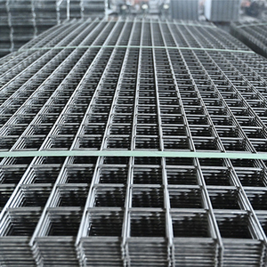 Panneau de clôture en treillis métallique galvanisé 100x100 <span class=keywords><strong>100x50</strong></span> 75x75 75x50 50x25 50x50 25x25 mm, plaque de treillis soudé - Product Image 4