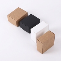 Boîtes d'expédition pliables en papier, petit format, chocolat noir et blanc, prix raisonnable, logo personnalisé, forme carrée