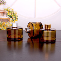 Vente en gros 4oz 50ml 120ml 200ml bouteille de diffuseur de roseaux en verre ambré avec bouchon bouteille de luxe en verre vide pour diffuseur d'huile aromatique