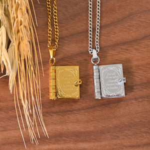 Collana con Ciondolo a Forma di <span class=keywords><strong>Libro</strong></span> Apribile 'Bibbia Vai a Messa', con Pagina Incisa, Collana '<span class=keywords><strong>Libro</strong></span> delle Risposte', Regalo per la Chiesa - Product Image 6