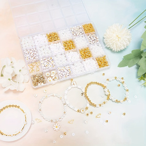 Ensemble de bijoux à faire soi-même, 24 compartiments, perles acryliques, breloques en forme de cœur et de lettres pour la fabrication de colliers et bracelets, couleur or blanc - Product Image 3