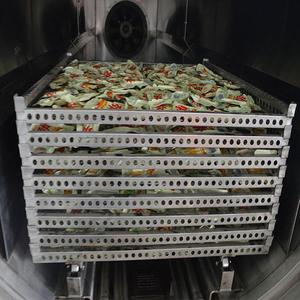 Autoclave de stérilisation automatique ZLPH à pulvérisation d'eau pour la mise en conserve des aliments, des bouteilles, des jus, des produits alimentaires, avec contrôle tactile PLC - Product Image 4