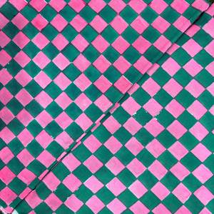 Tissu en coton 100% léger de qualité supérieure, imprimé floral géométrique vert et rose, pour vêtements féminins, vente en gros - Product Image 3