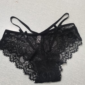 Culottes sexy en dentelle à taille basse semi-couvrantes pour jeunes filles, style européen et américain, respirantes et confortables - Product Image 3