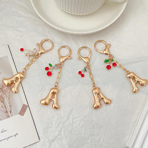 Cerise Alphabet bulle lettres capitales porte-clés pendentif 26 lettres anglaises en métal - Product Image 3