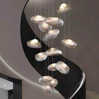 Lampes suspendues en métal et verre pour le salon d'hôtel de luxe moderne