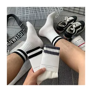 Calcetines deportivos de tubo medio Unisex para hombre y mujer con diseño personalizado de logotipo de algodón elástico alto a la moda