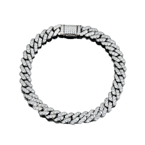 Bracelet tennis en moissanite de qualité export, éclat brillant, bijoux raffinés pour femmes, accessoires de fête et de mariage, disponible à la vente - Product Image 2