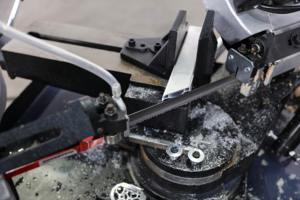 LoginFly <strong>Mini</strong> Portable Fully Automatic Aluminum Alloy Cutting <strong>Band</strong> <strong>Saw</strong> Machine New and Used Condition Pump As Core Component - Product Image 3