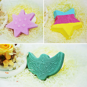 Bombes de bain effervescentes personnalisées en gros, au sel de soude pur naturel et biologique, colorées pour enfants, pour un plaisir enfantin, soin de la peau, coffret cadeau, style mignon - Product Image 3