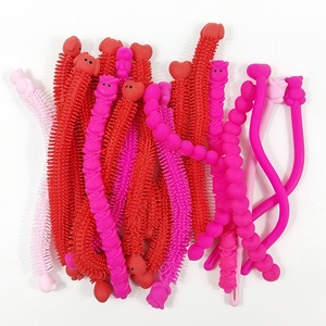 سلاسل مرنة ألعاب حسية سوار تخفيف الضغط في عيد الحب لتحفيز وإدمان الأطفال المعكرونة الناعمة الإفراج عن الإجهاد - Product Image 2