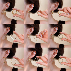 Golden Rhodium Plated Geometric Slim Elegant Brass <strong>Zinc</strong> Alloy Retro Niche Ear Stud Earrings - Product Image 4