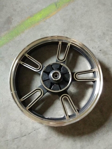 Ensemble de <span class=keywords><strong>roue</strong></span> de <span class=keywords><strong>moto</strong></span> en alliage d'aluminium avant arrière pour GN 125F FR125 FREEDOM CG125 ROYAL <span class=keywords><strong>125</strong></span> ry 125a 150 1.6 2.15 1.85 18 - Product Image 4