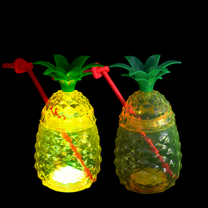 IShine Custom 550ml LED Pineapple <strong>Cup</strong> Straw Beautiful Outdoor Daily Cute Glasses for Easter Lovely Reusable Party Light up <strong>Cup</strong> - Product Image 1