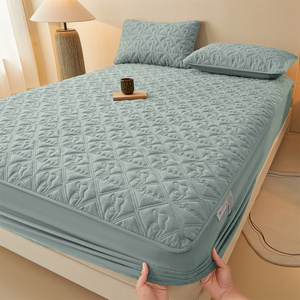 Ensemble de <span class=keywords><strong>lit</strong></span> en coton matelassé 50S pour femme King Size Polyester Antibactérien Fixation Protège-matelas Ensemble de draps ajustés - Product Image 2