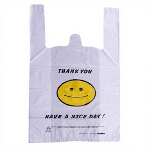 Bolsa de HDPE para Camisetas de 11.5*6.5*21 Pulgadas con Diseño de Cara Sonriente y Impresión Offset - Product Image 3