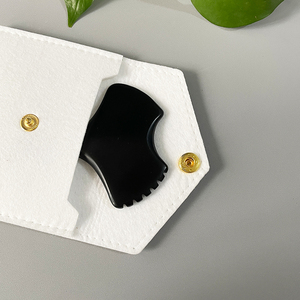 Masseur <span class=keywords><strong>traditionnel</strong></span> <span class=keywords><strong>chinois</strong></span> de cuillère de Gua Sha de jade noir pour l'outil facial de cou et d'oeil pour l'application de visage - Product Image 5