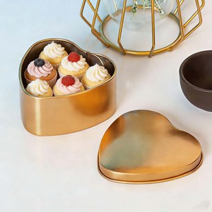 Boîte en métal en forme de cœur avec logo personnalisé pour emballages de chocolat et de gâteaux, boîte cadeau en métal - Product Image 3