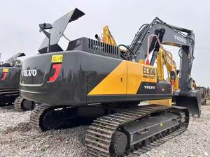 Excavadora Volvo 300 Usada de Gran Tamaño, Modelo 2024 de Suecia, Tipo Oruga, 30000 kg, Casi Nueva, Componente Principal del Motor, 1 Año de Garantía - Product Image 4
