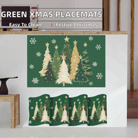 Artoid Mode Green Christmas Trees Lot de 4 sets de table rectangulaires en vinyle plastique lavables et antidérapants 12x18 pouces