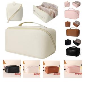 Bolsa de Maquillaje de Cuero PU de Gran Capacidad, Estuche Cosmético Portátil de Viaje con Múltiples Compartimentos y Forro Impermeable, Perfecto - Product Image 2