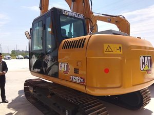 รถขุดไฮดรอลิก Caterpillar 312 มือสอง ขนาด 12 ตัน รุ่นปี 2022 บุ้งกี๋ขนาด 1 เมตร กำลัง 125 กิโลวัตต์ ได้รับการรับรอง - Product Image 2