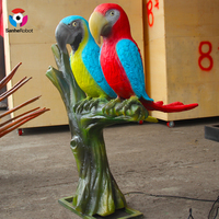 Simulation animatronique grandeur nature d'un oiseau perroquet pour parc à thème