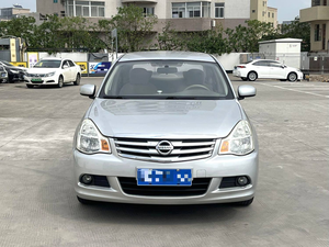 Budget Space Master : Nissan Sylphy 1.6 XE 2009, automatique, grand siège arrière, un choix intelligent pour les besoins pratiques - Product Image 3