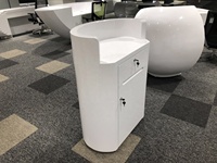 Bureau de coiffeur, petit format, simple, comptoir de réception de salon, moderne, blanc, or, bande décorative, bureau rond