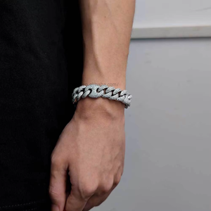 Pulsera de Zirconia Estilo Hip Hop Europeo y Americano, Cadena Cubana de Burbujas de Nariz de Cerdo de 15mm, Tres en Uno, Joyería para Hombre, Venta al por Mayor - Product Image 2