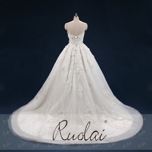 Ruolai QW01398 luxe sur mesure 3D fleurs cristal et perles dentelle robes de mariée chérie dentelle robe de bal robes de mariée - Product Image 4