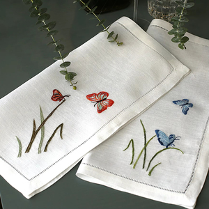 Serviette en lin Wildgrass & Wings - Serviette de table en lin 100% naturel de qualité supérieure pour la salle à manger, les mariages, les hôtels, les restaurants et la décoration de la maison - Product Image 1