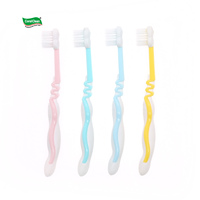Cepillo de Dientes Suave para Niños con Certificación CE, Mango de PP + Cerdas de Nylon, Agarre Antideslizante, Cabeza Pequeña Ergonómica para el Hogar, OEM ODM